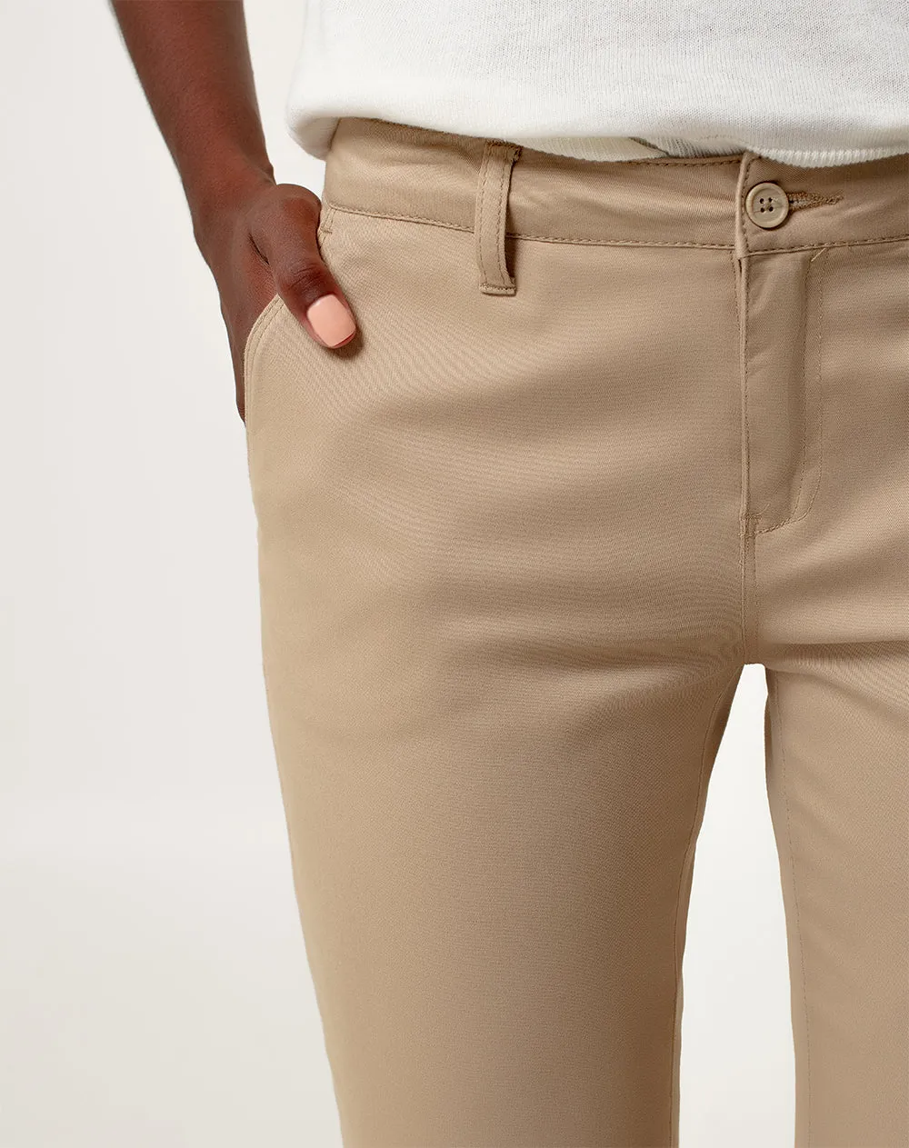 Pantalón skinny fit tiro medio en drill habano sold by Gef product image thumbnail 4