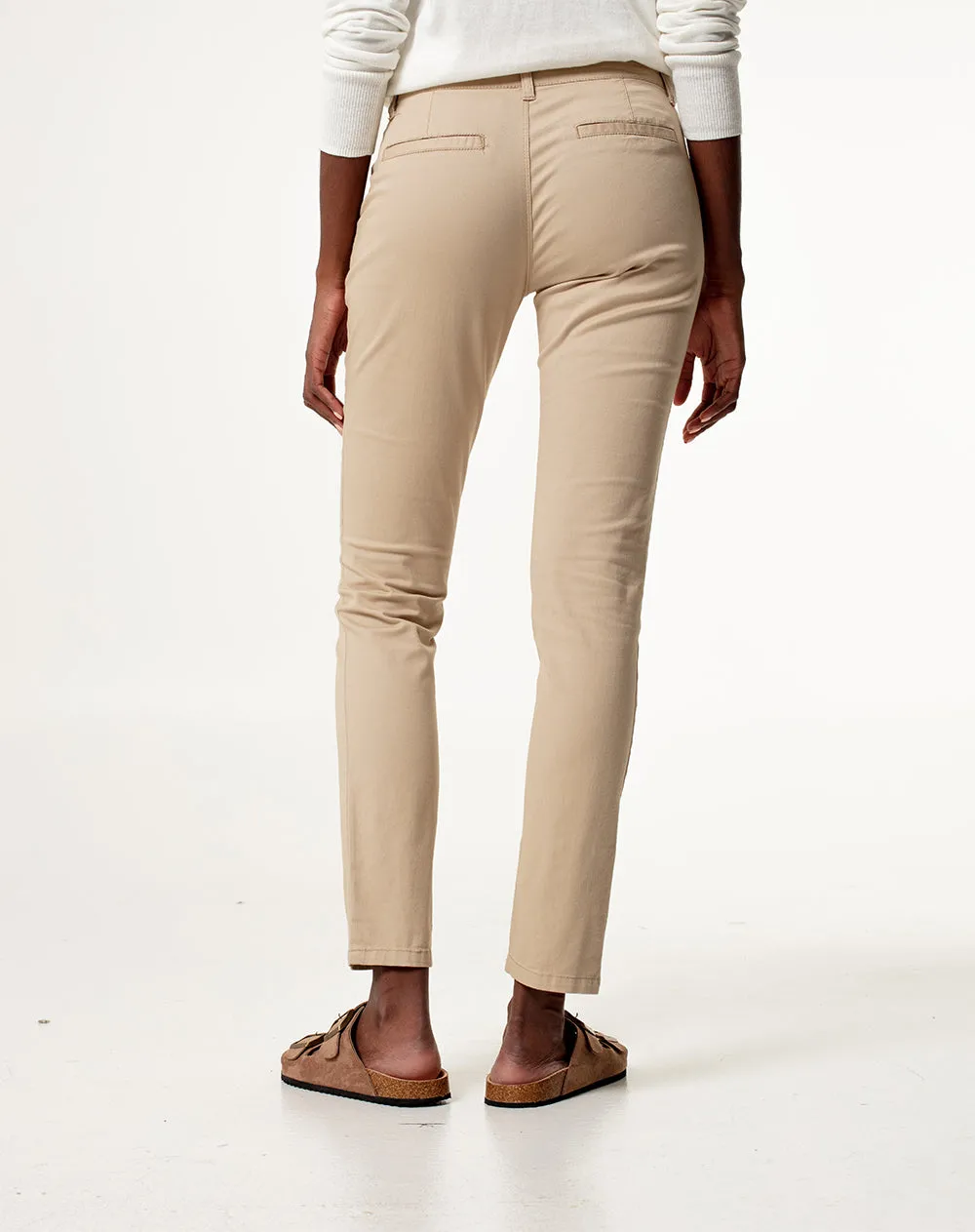 Pantalón skinny fit tiro medio en drill habano sold by Gef product image thumbnail 2