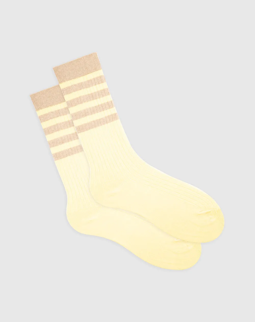 Medias largas amarillas sold by Gef