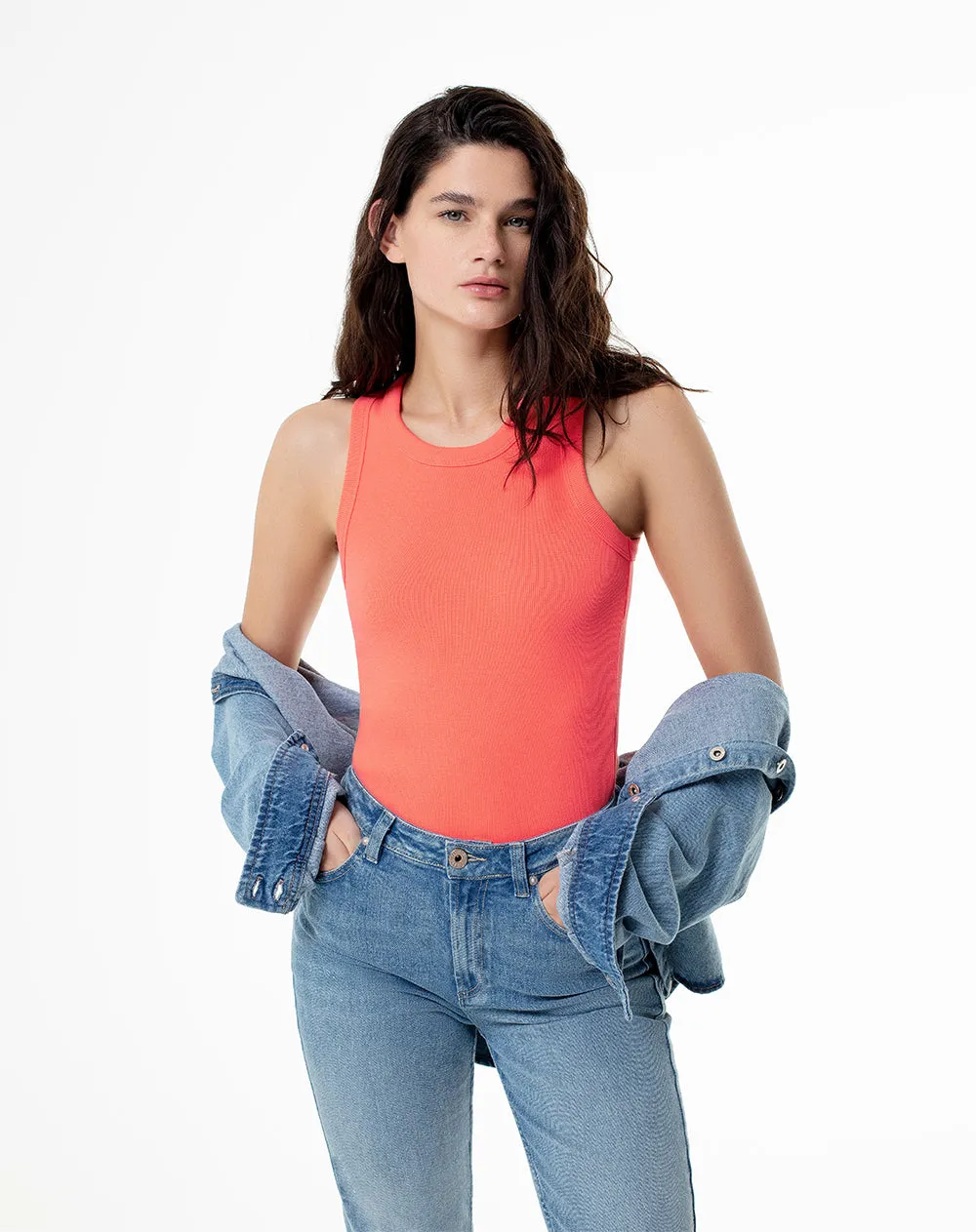 Camiseta slim fit coral sold by Gef