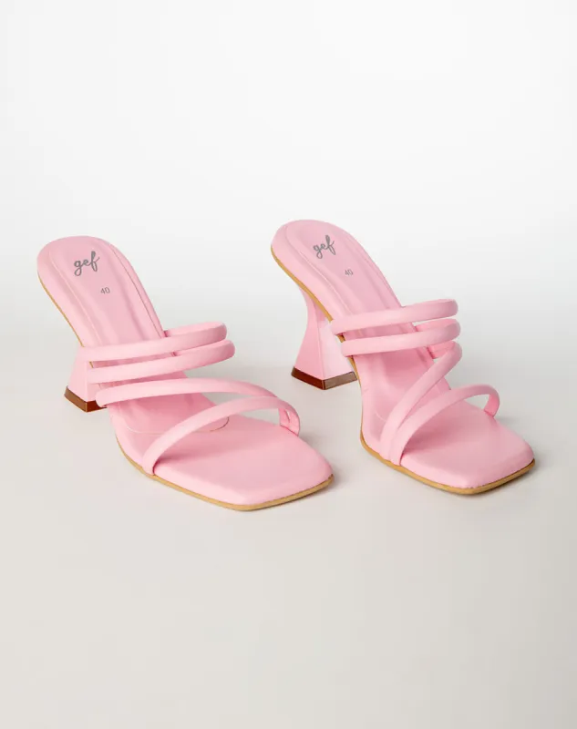 Sandalias rosadas sold by Gef