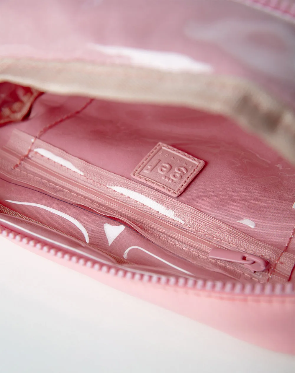 Estuche rosado sold by Gef product image thumbnail 4