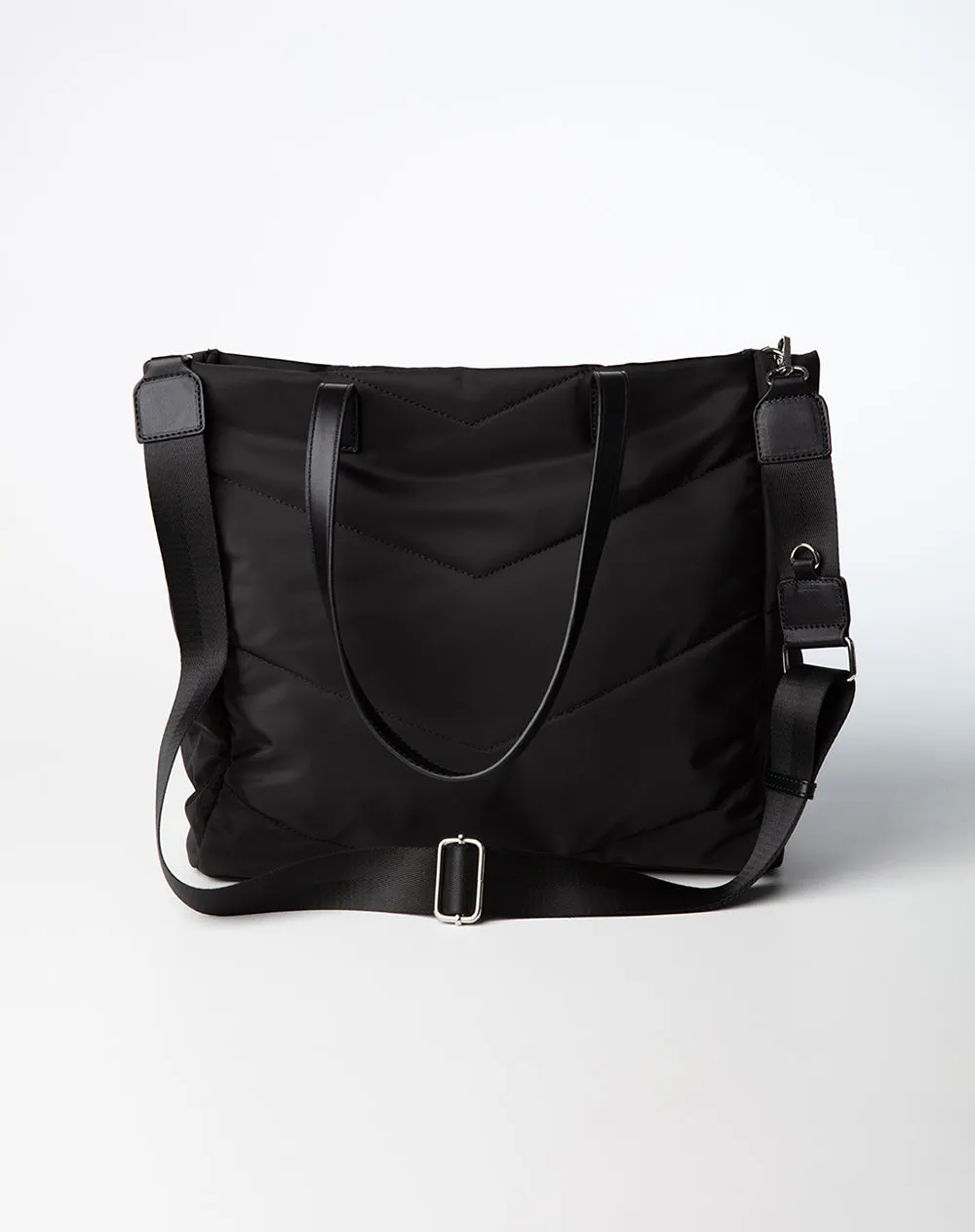 Bolso negro sold by Gef product image thumbnail 3
