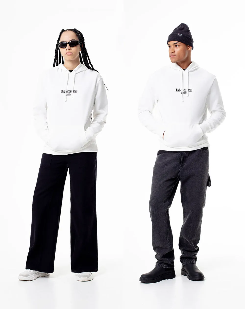 Buzo regular fit vainilla sold by Gef