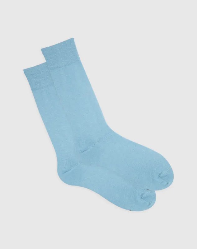 Medias largas azules claras sold by Gef