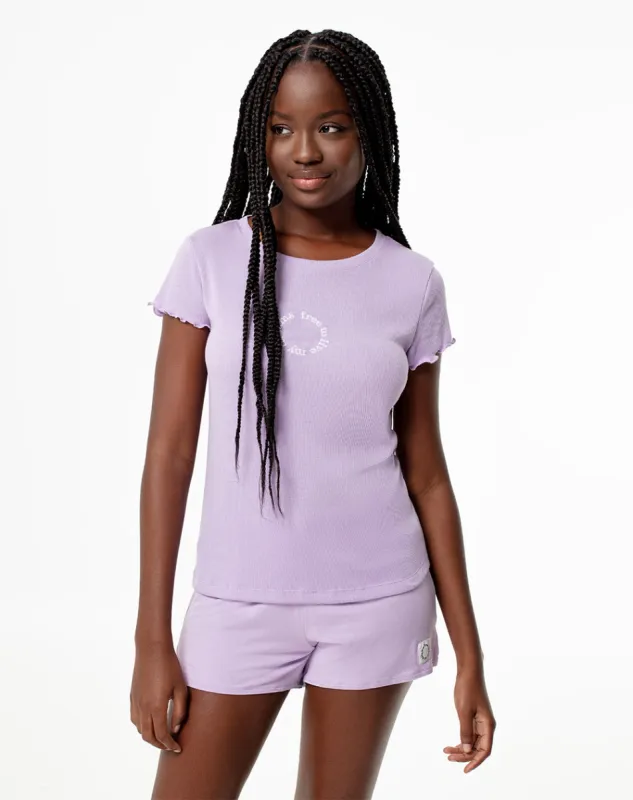 Camiseta regular fit manga corta morada sold by Gef
