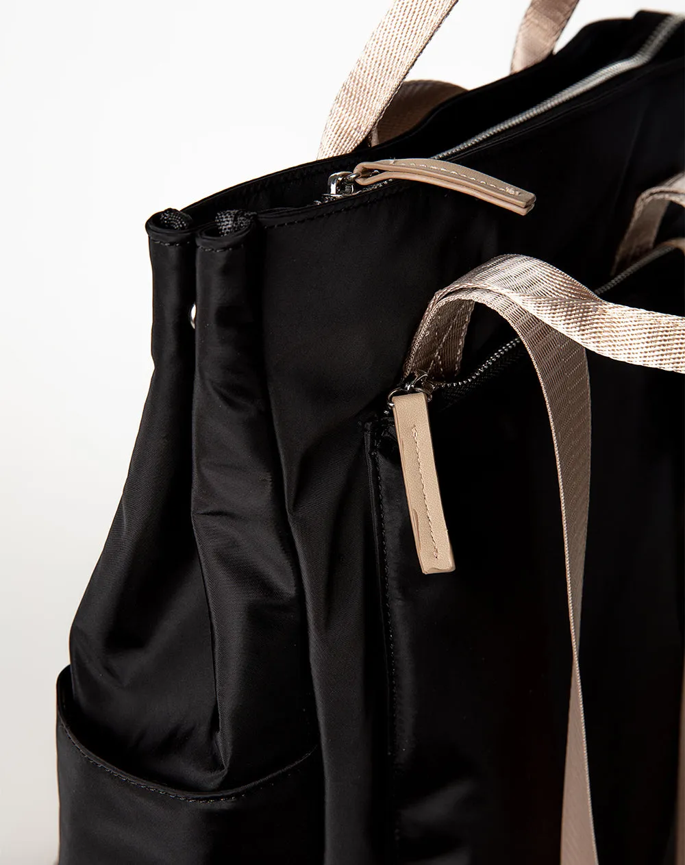 Morral negro sold by Gef product image thumbnail 4