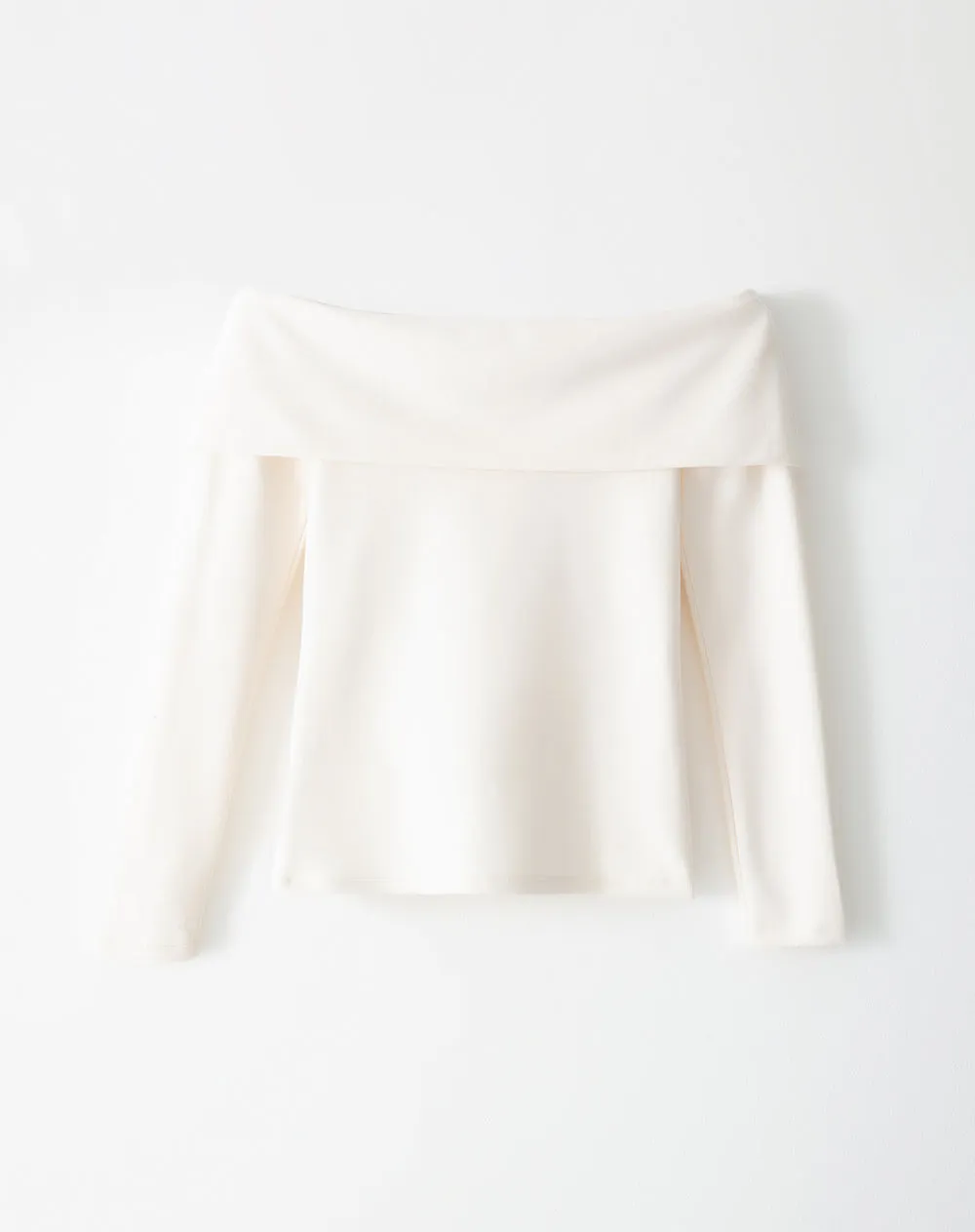 Camiseta fitted fit manga larga vainilla sold by Gef product image thumbnail 5