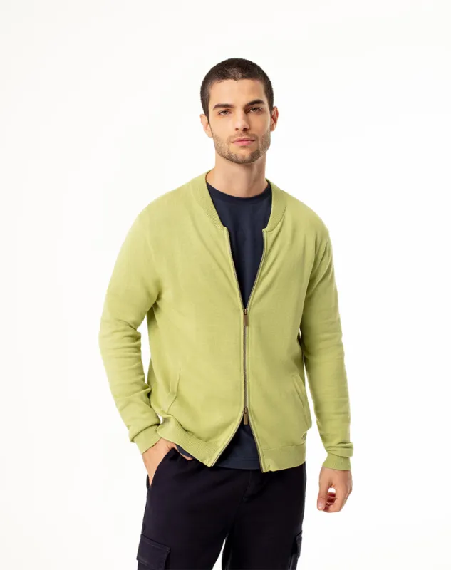 Buzo regular fit verde sold by Gef