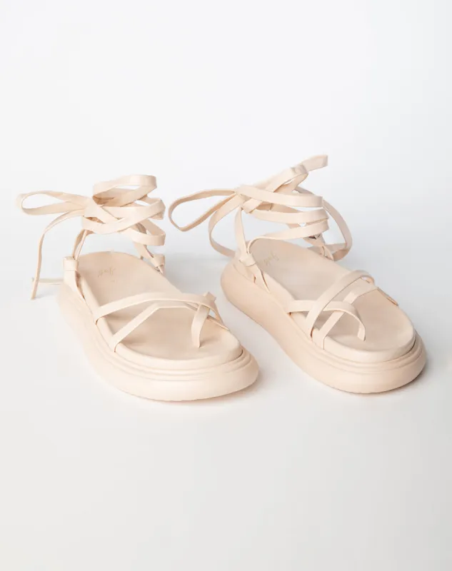 Sandalias beige sold by Gef