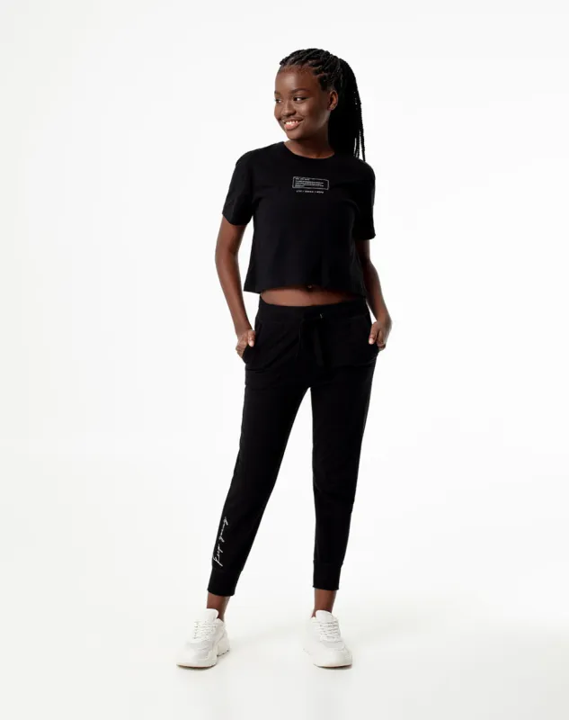 Jogger algodón sostenible negro para mujer sold by Gef