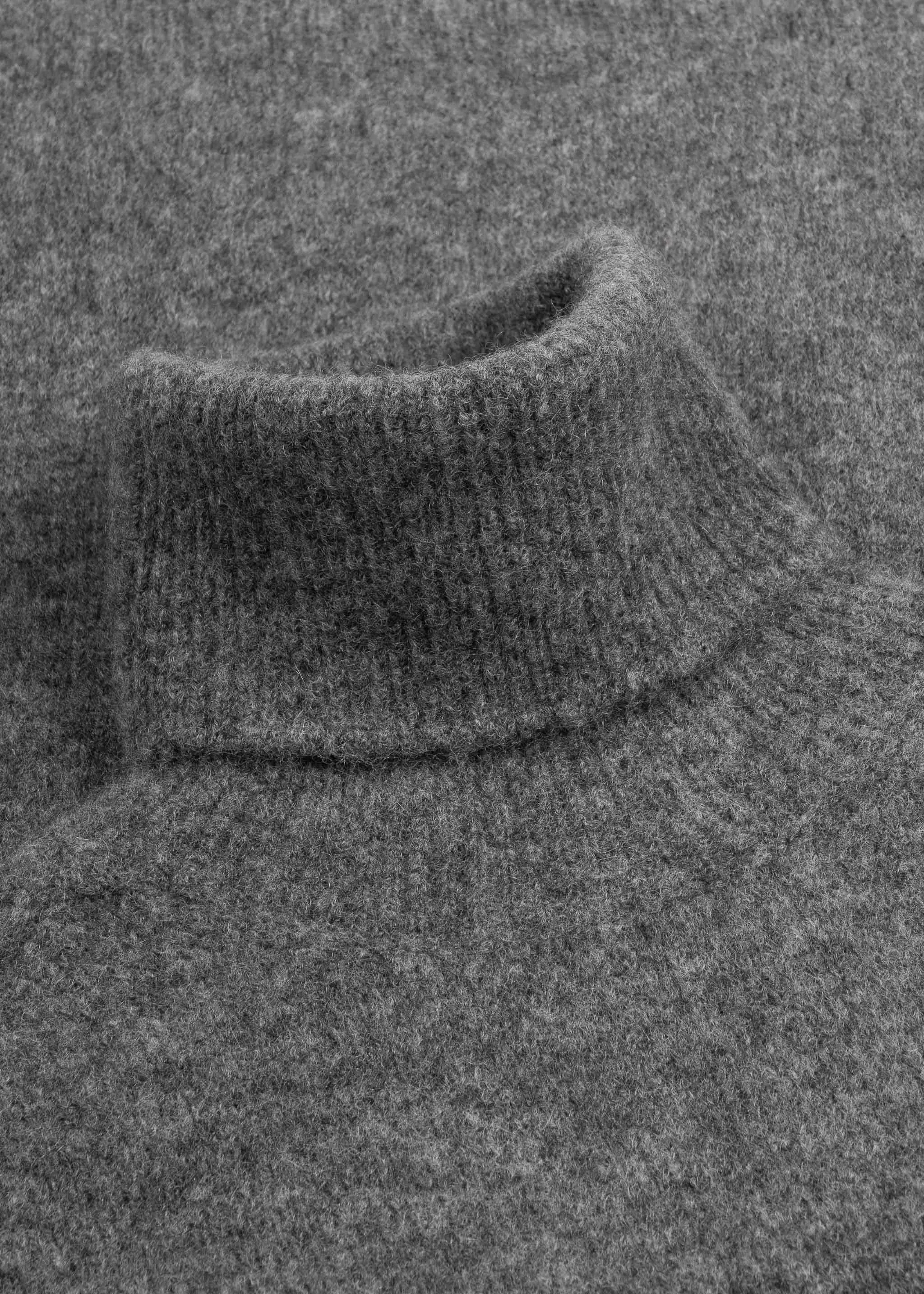 Cashmere-silk turtleneck sweater sold by Dantendorfer product image thumbnail 3