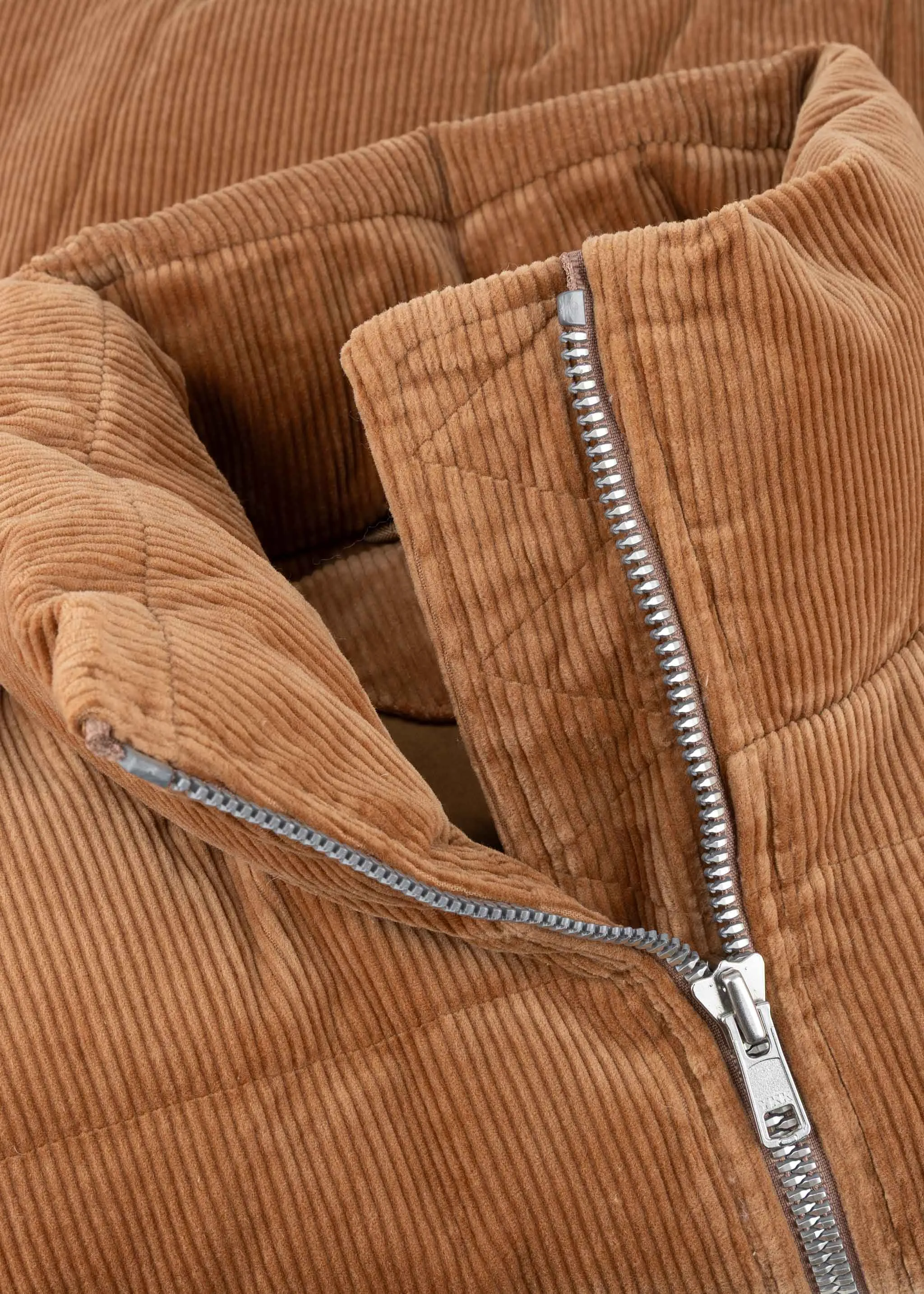 Short corduroy puffer jacket sold by Dantendorfer product image thumbnail 2