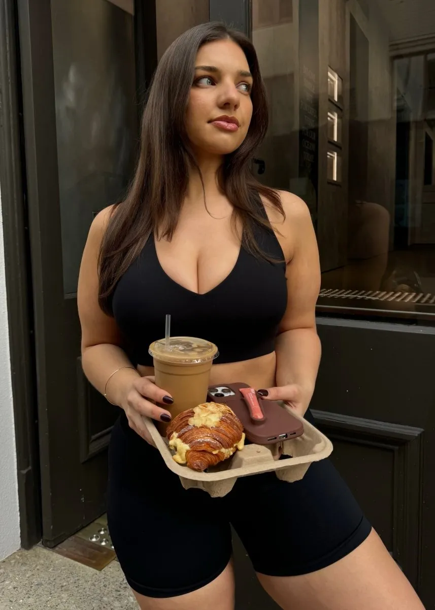 Dynamic 'Support' Crop - Black sold by Kikiva product image thumbnail 2