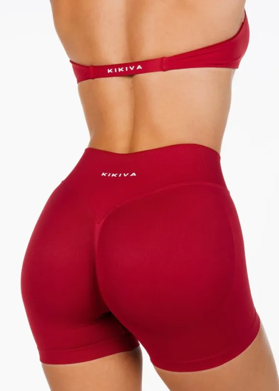LOW Dynamic Seamless Short - Royal Red made by Kikiva