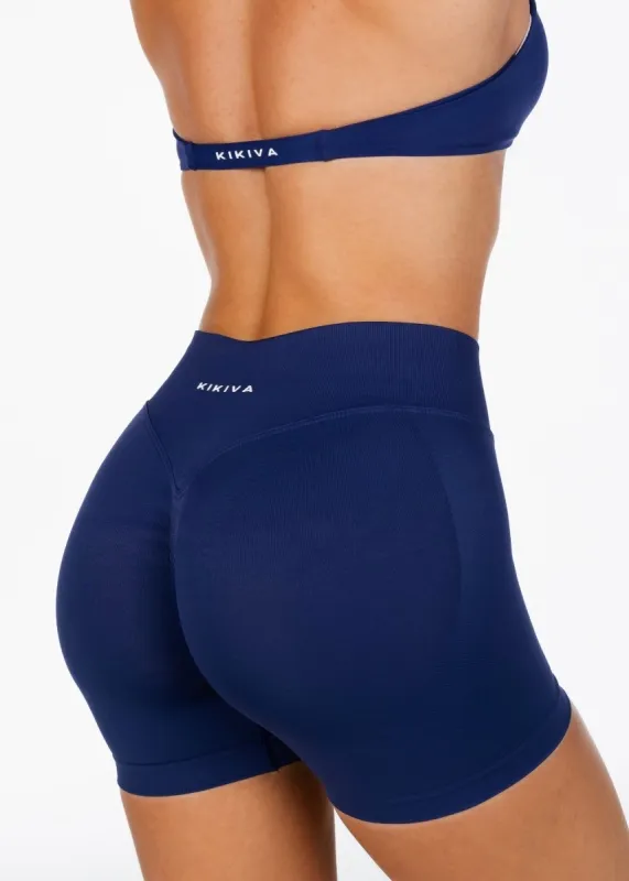 LOW Dynamic Seamless Short - Dark Blue made by Kikiva