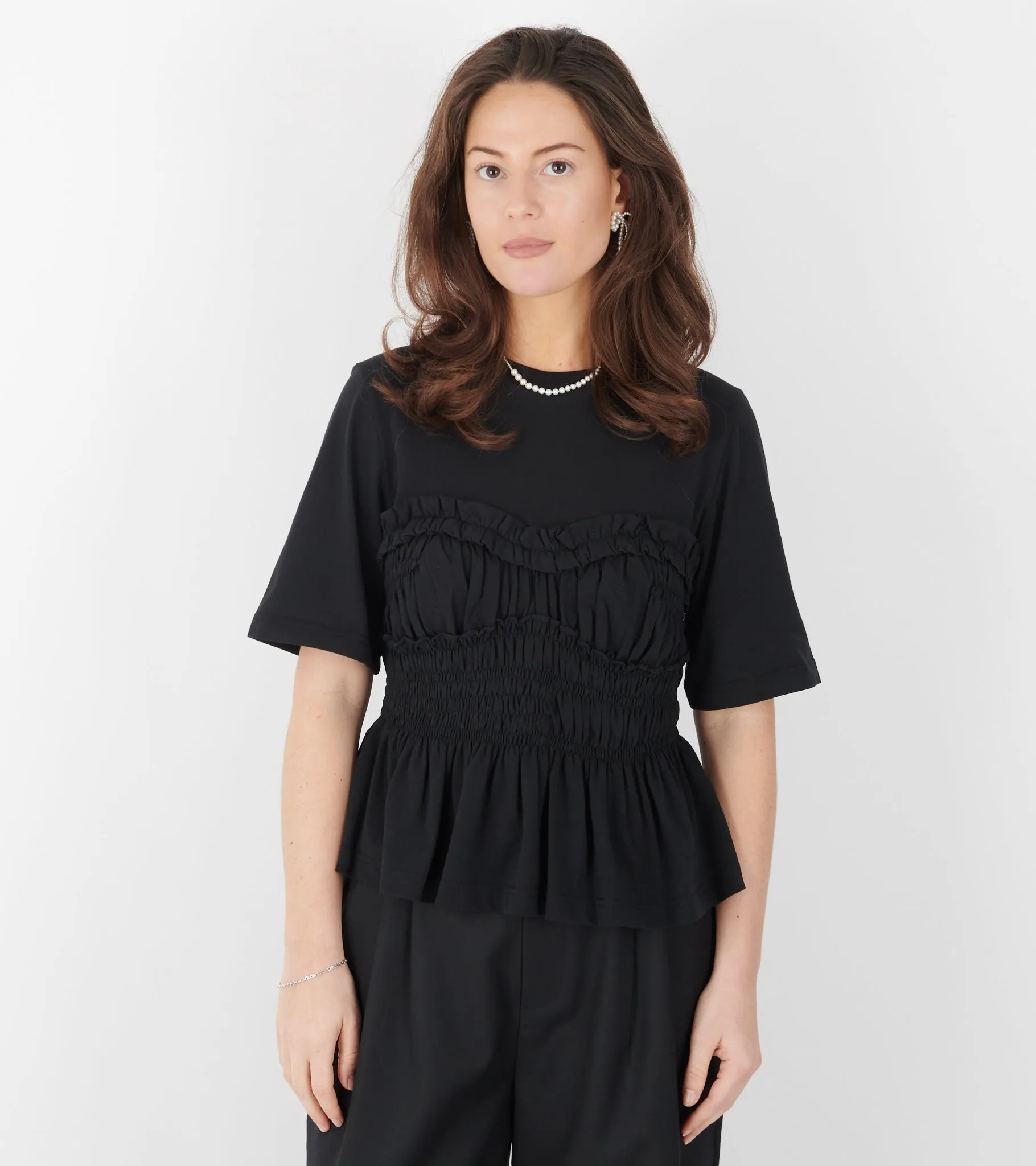 Vilde Jersey T-shirt Black sold by Dr. Adams product image thumbnail 2