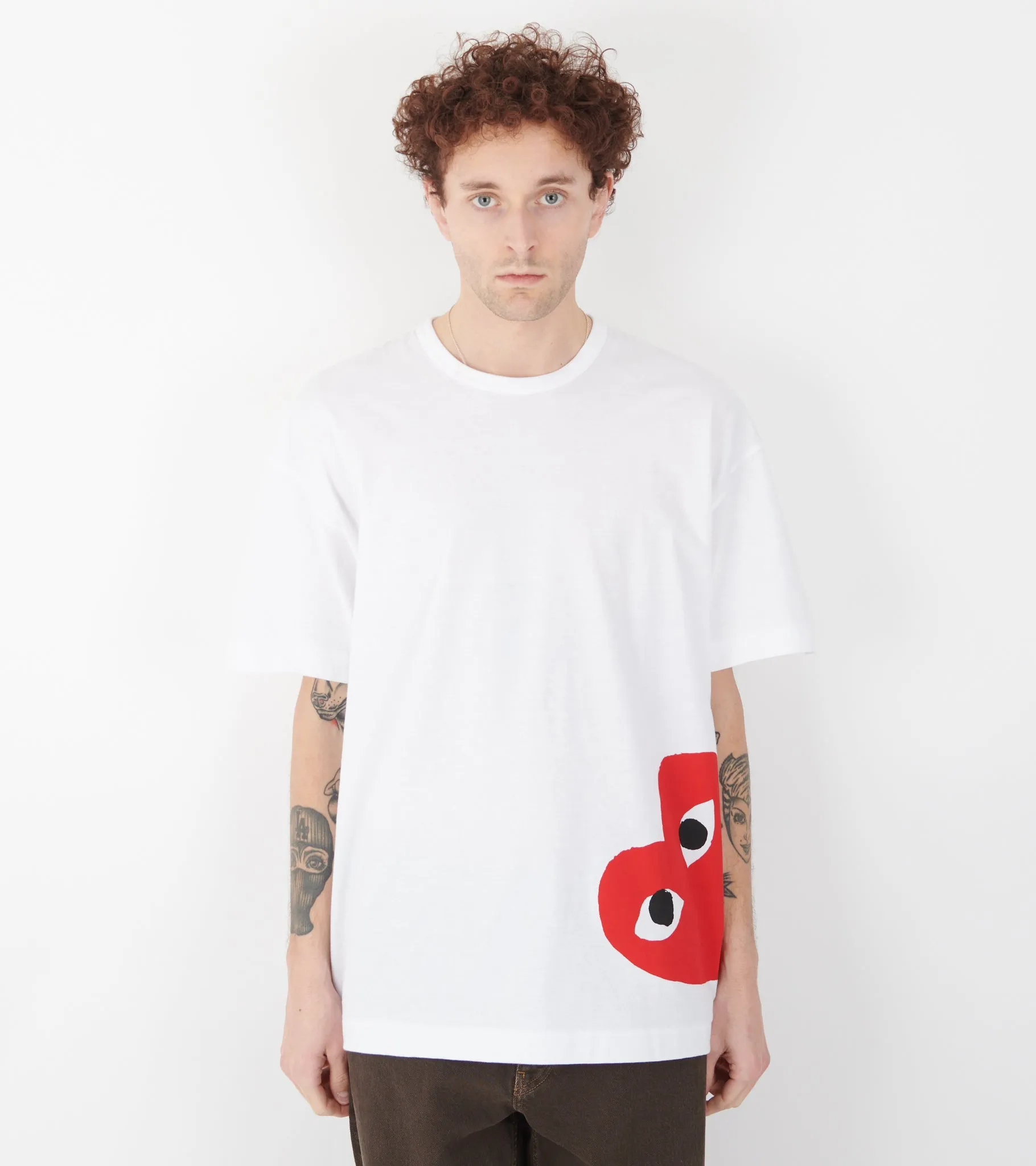 U Oversize Big Red Low Heart T-shirt White sold by Dr. Adams product image thumbnail 5