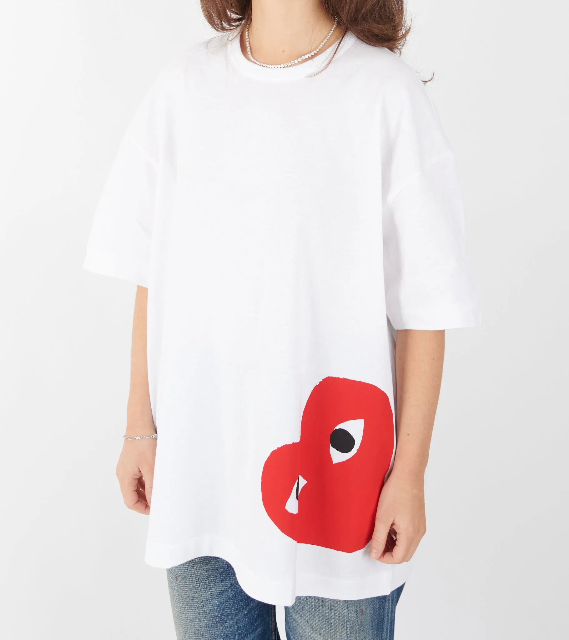 U Oversize Big Red Low Heart T-shirt White sold by Dr. Adams product image thumbnail 3