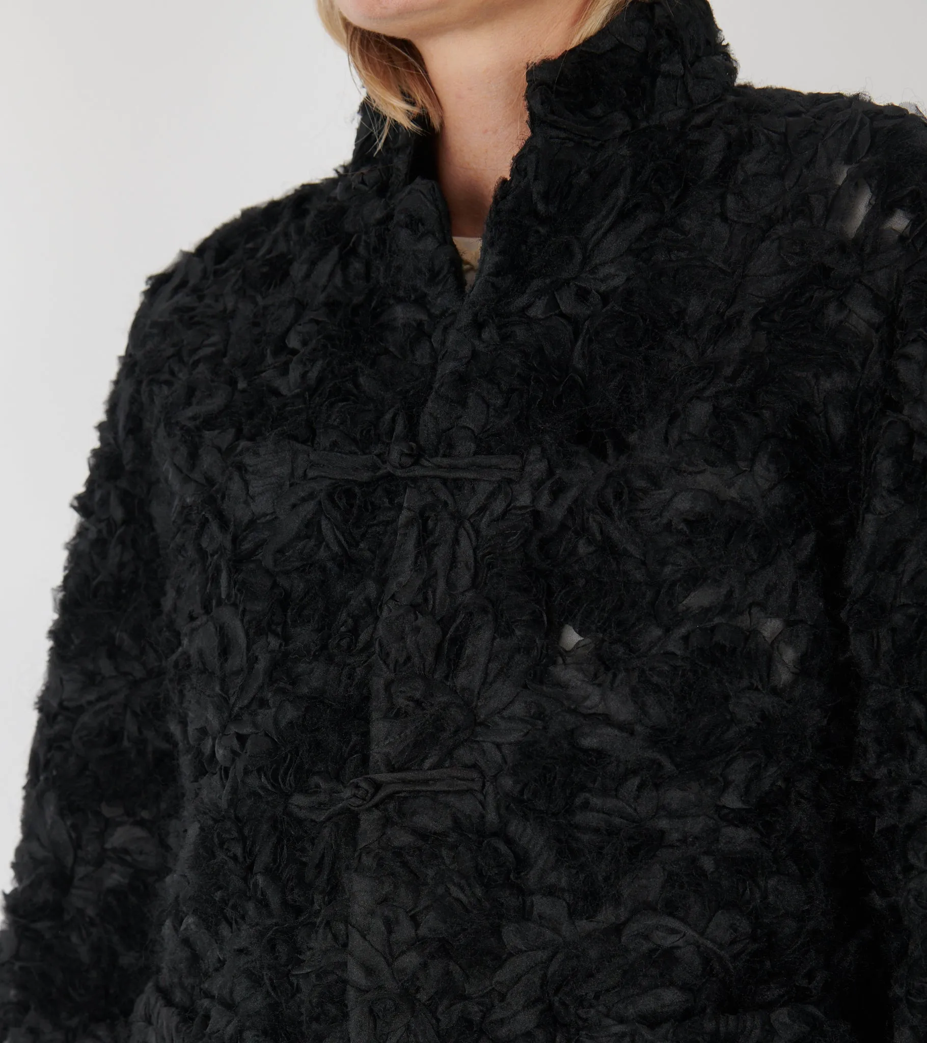 Curly Ruffle Mesh Jacket Black sold by Dr. Adams product image thumbnail 4