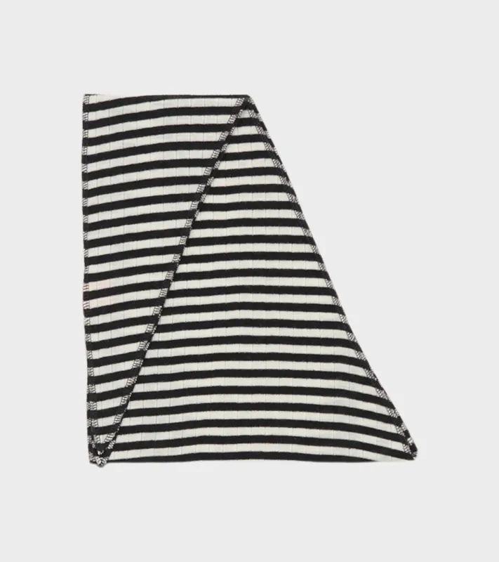 Scarf Triangle Wool Black/Ecru sold by Dr. Adams