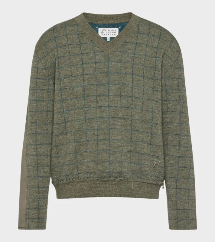 Wool V-neck Militery Green made by Maison Margiela