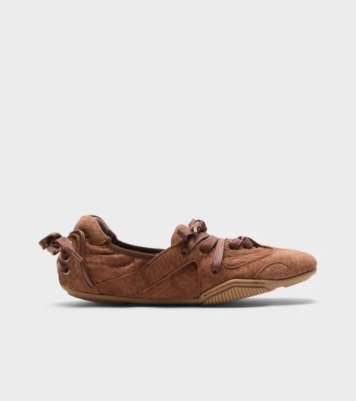 Lace Up Shoes Brown made by Acne Studios
