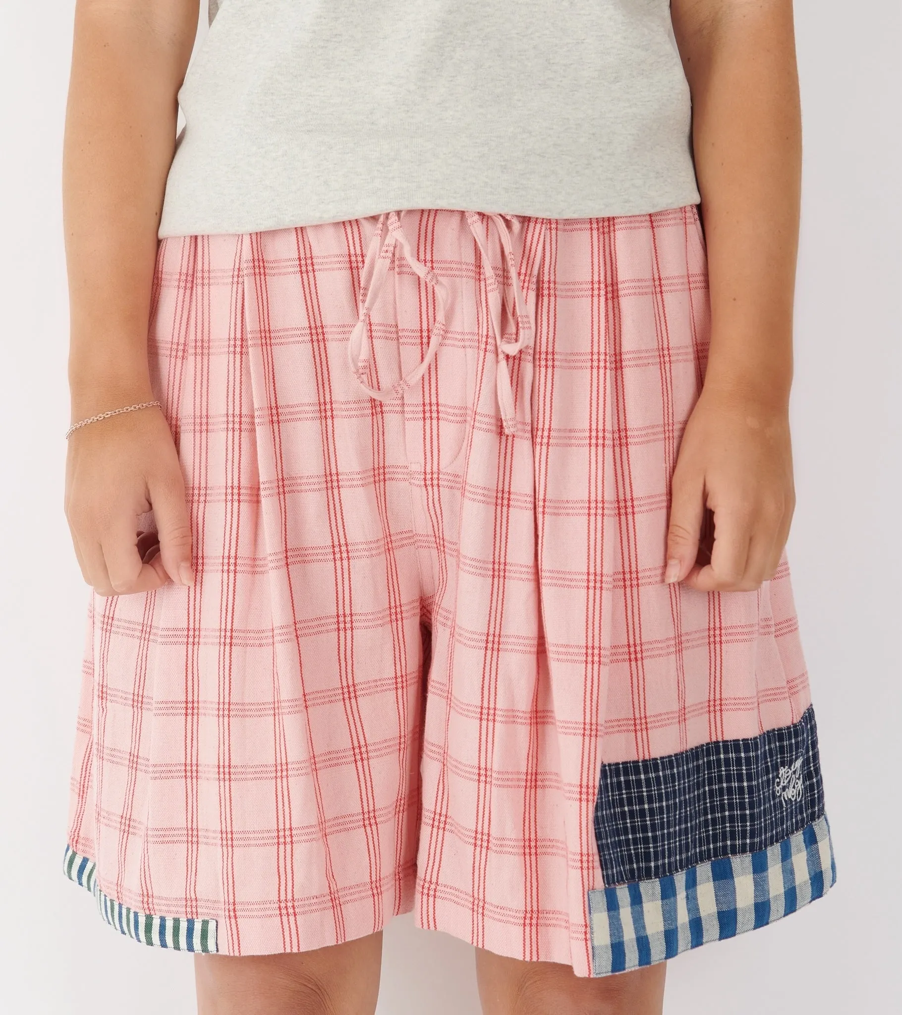 Bridge Shorts Pink Picnic Handloom sold by Dr. Adams product image thumbnail 3
