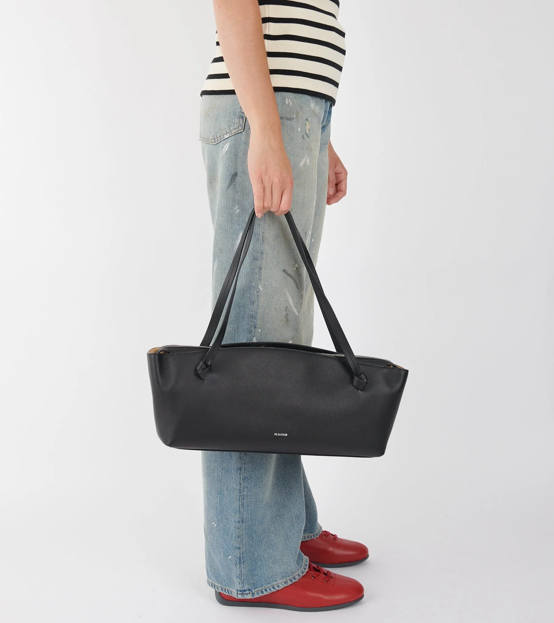 Knot Shoulder Bag Black sold by Dr. Adams product image thumbnail 2