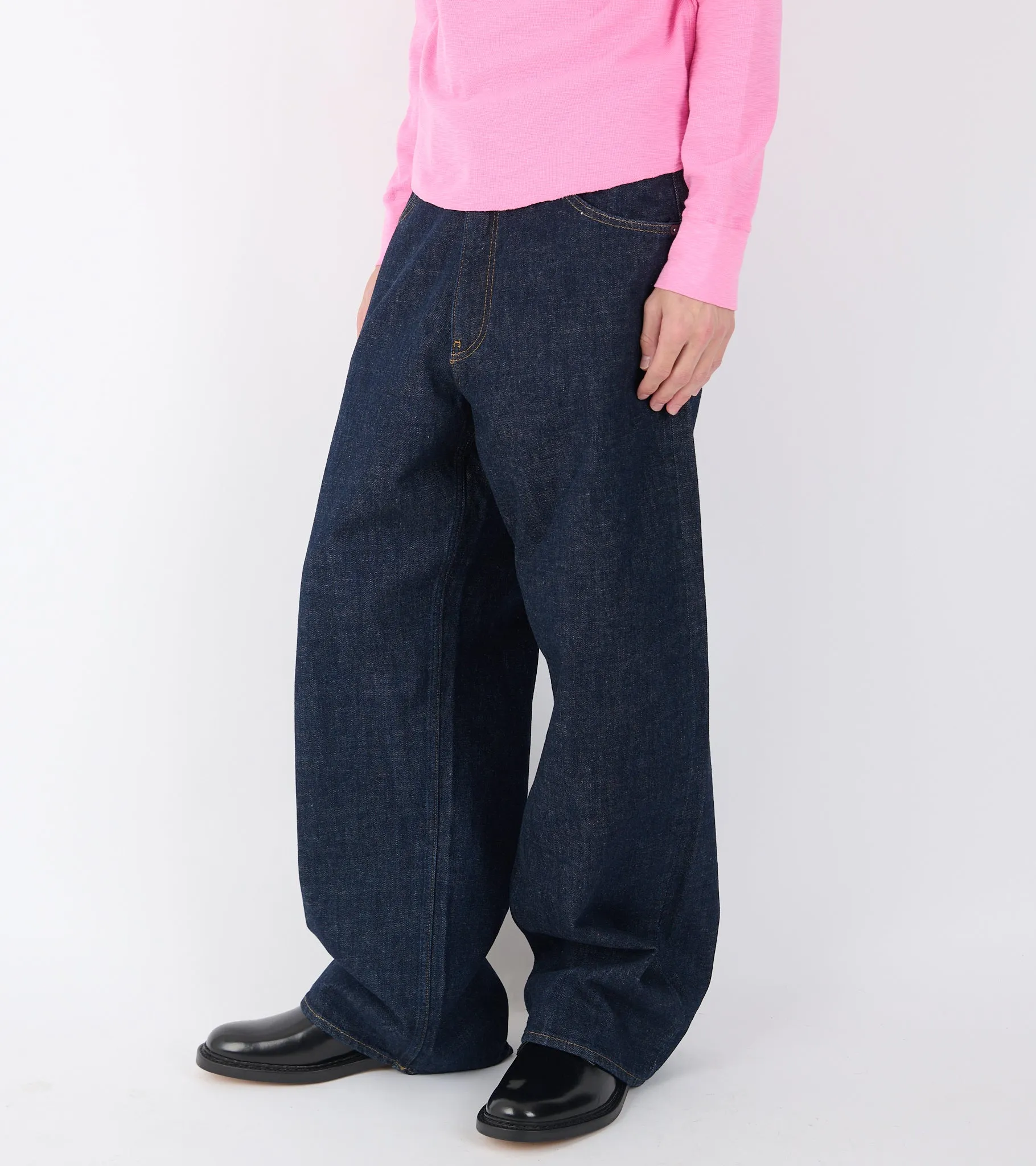 Super Wide Jeans Simple Rinse Blue sold by Dr. Adams product image thumbnail 3