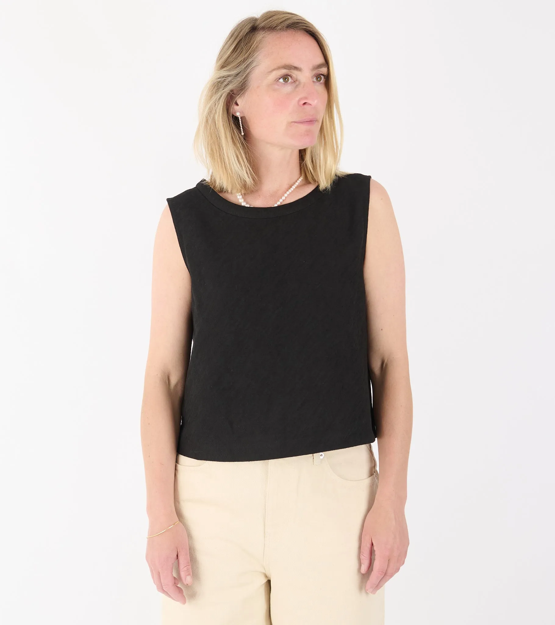 Calla Top Black sold by Dr. Adams product image thumbnail 3
