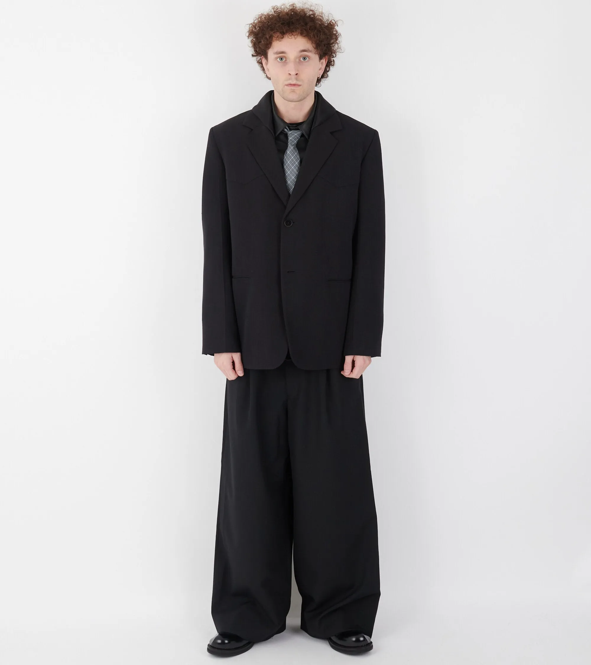 Fluid Silk Blazer Midnight sold by Dr. Adams product image thumbnail 2