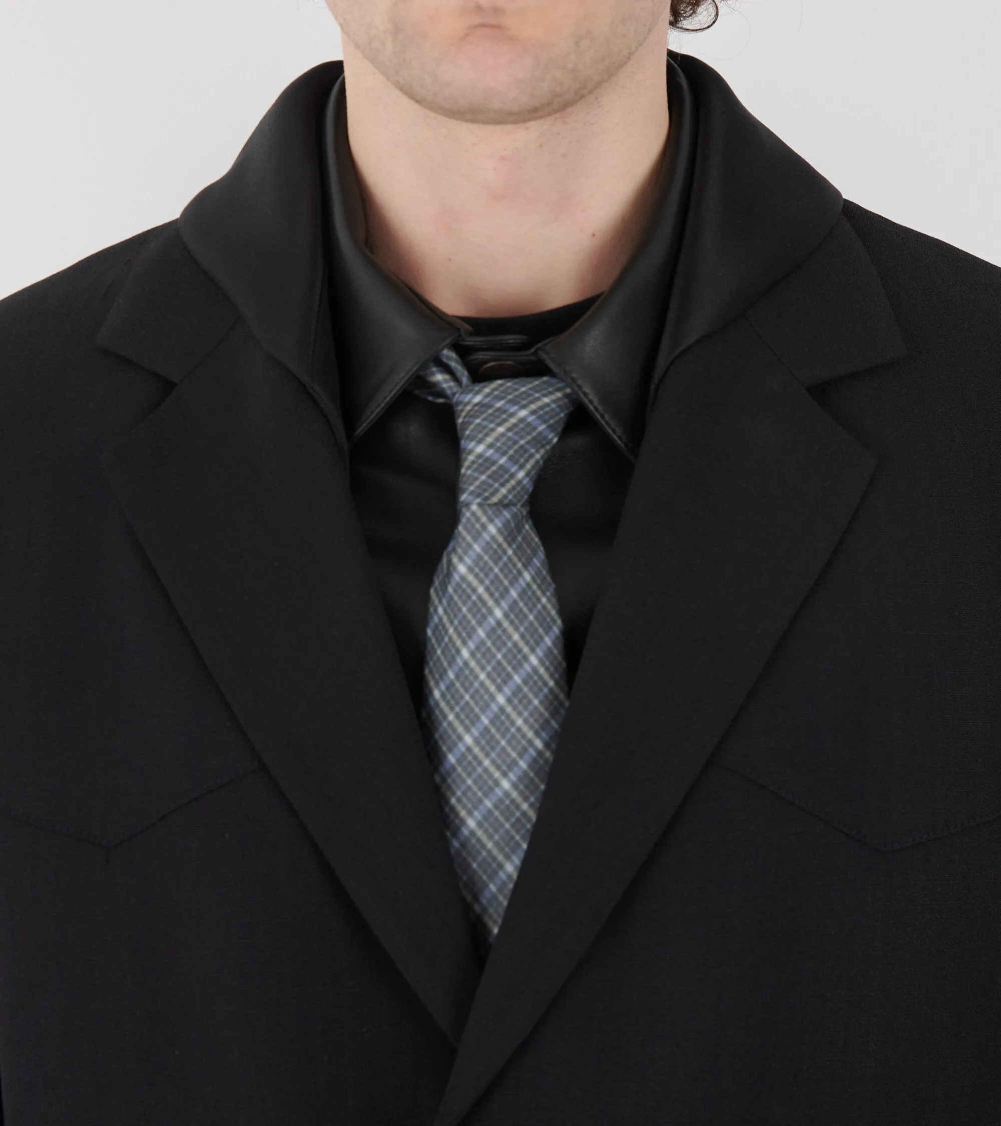 Fluid Silk Blazer Midnight sold by Dr. Adams product image thumbnail 5