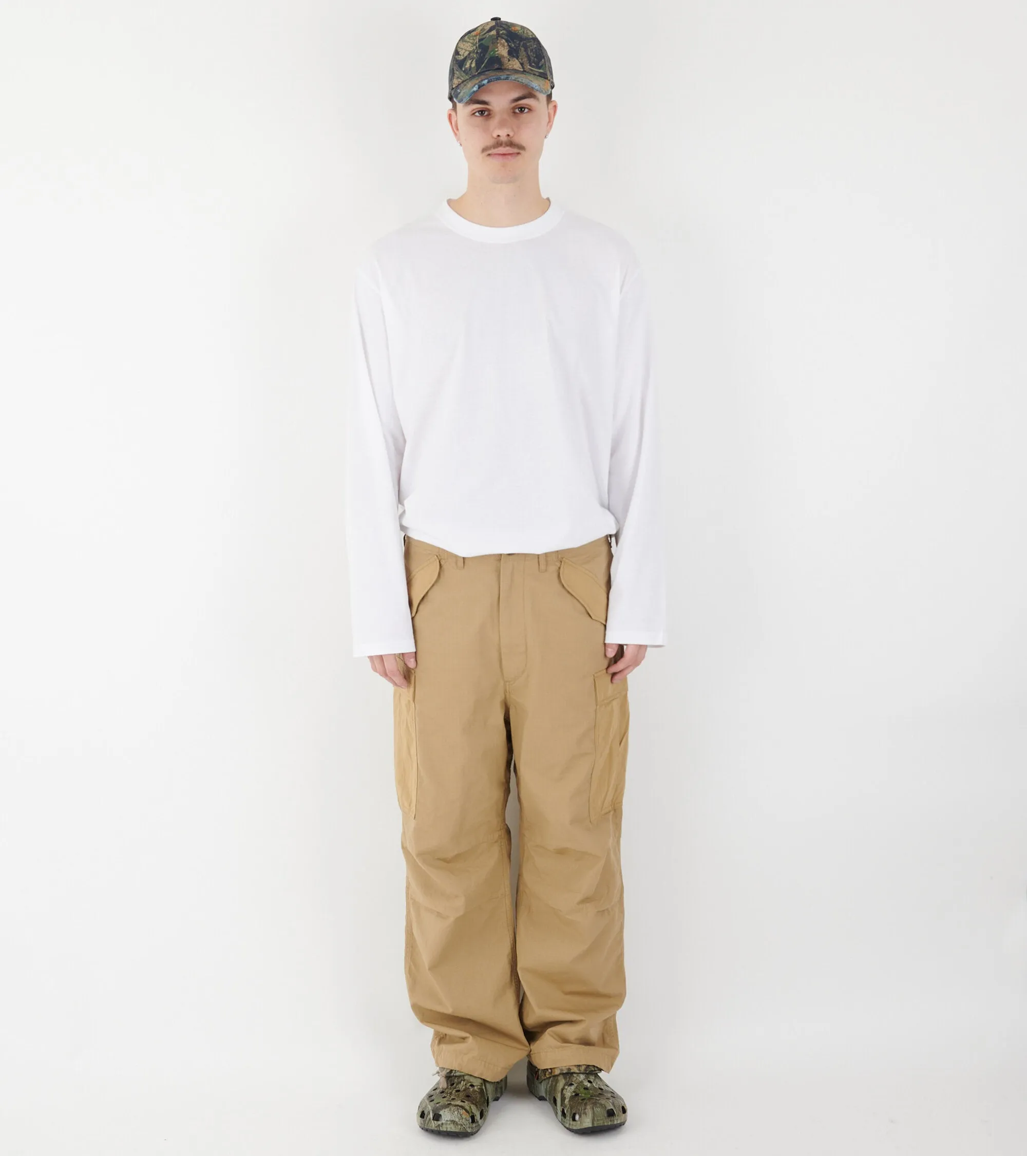 Greg Back Logo Longsleeve White sold by Dr. Adams product image thumbnail 4