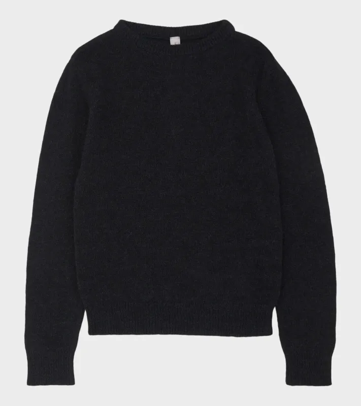Kind Cashmere Round Neck Black sold by Dr. Adams