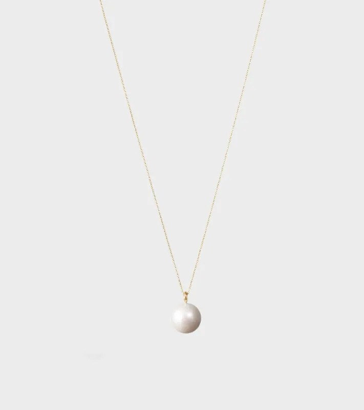 L'adorable Necklace Freshwater Pearl sold by Dr. Adams