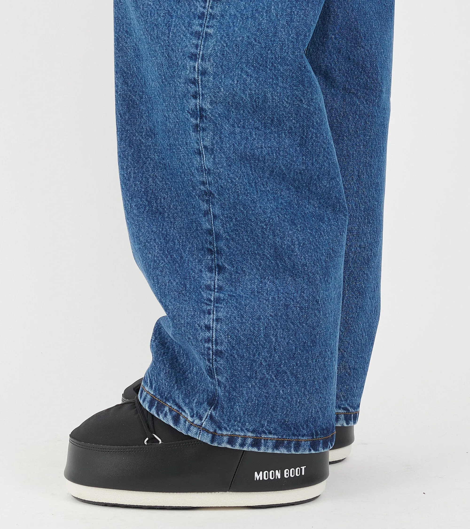 Moon Boot Icon Low Nylon Black sold by Dr. Adams product image thumbnail 5