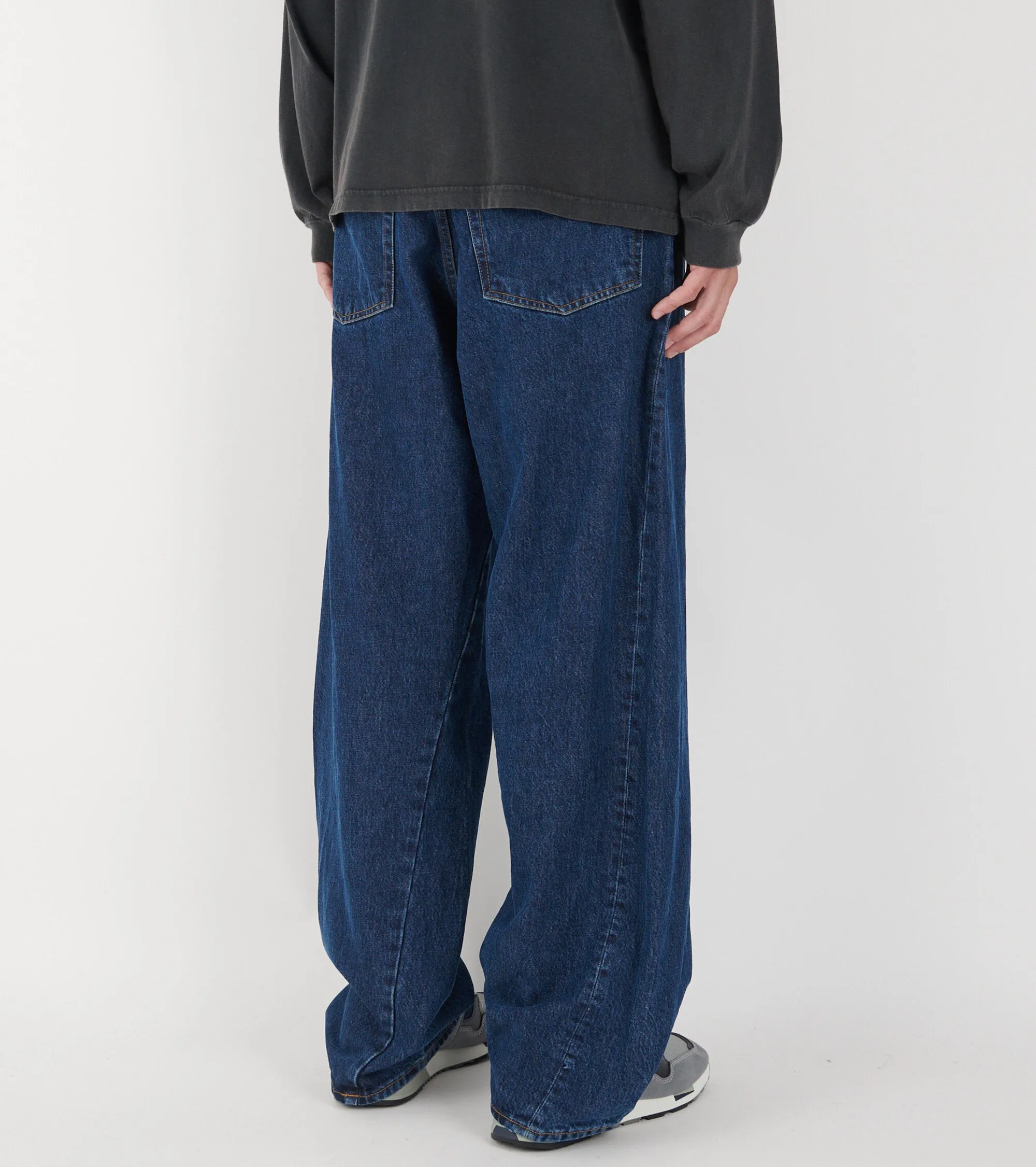 Wide Twist Jeans Rinse Blue sold by Dr. Adams product image thumbnail 5