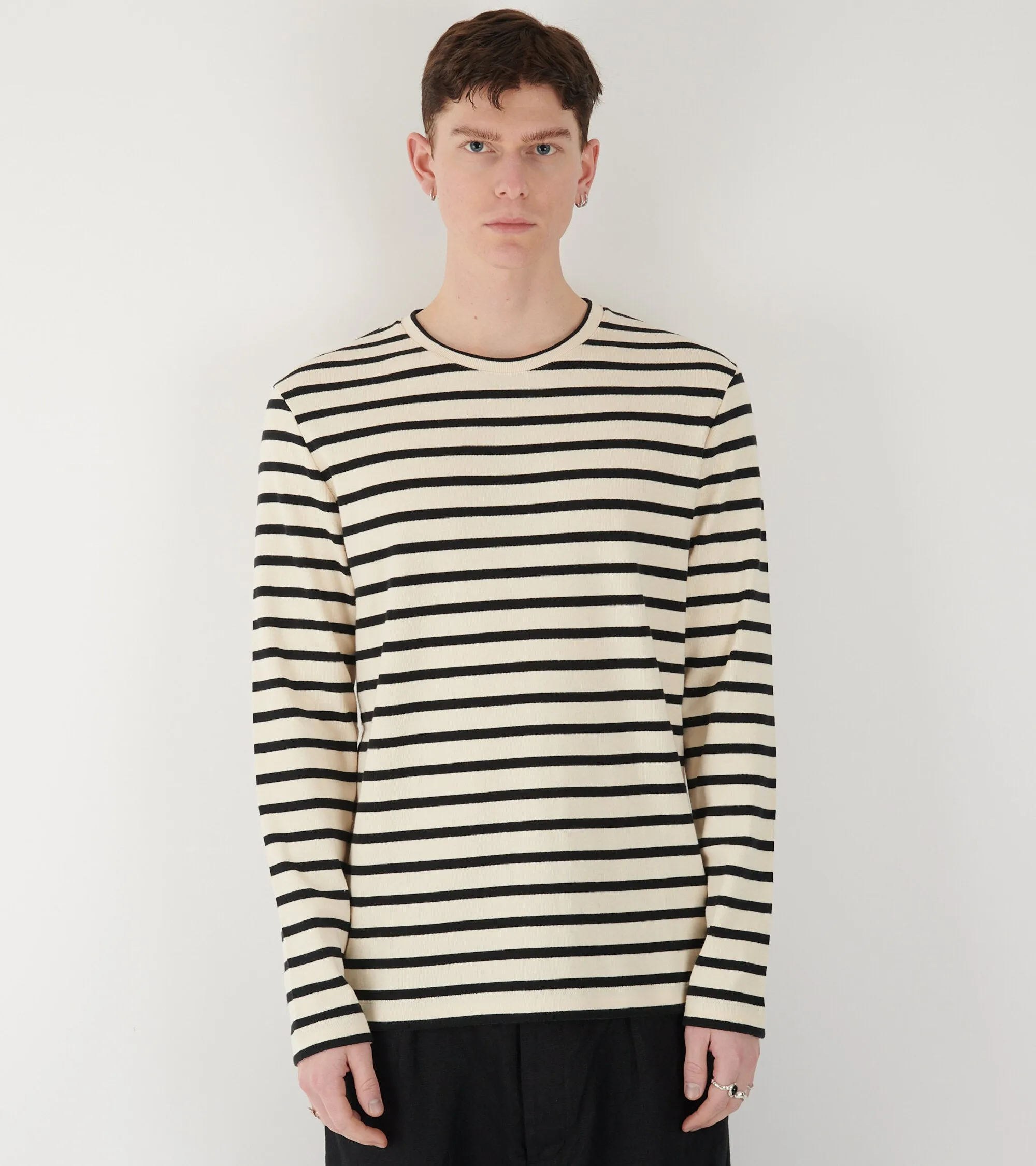 Striped L/S Crew Neck T-shirt Off-white/Black sold by Dr. Adams product image thumbnail 3