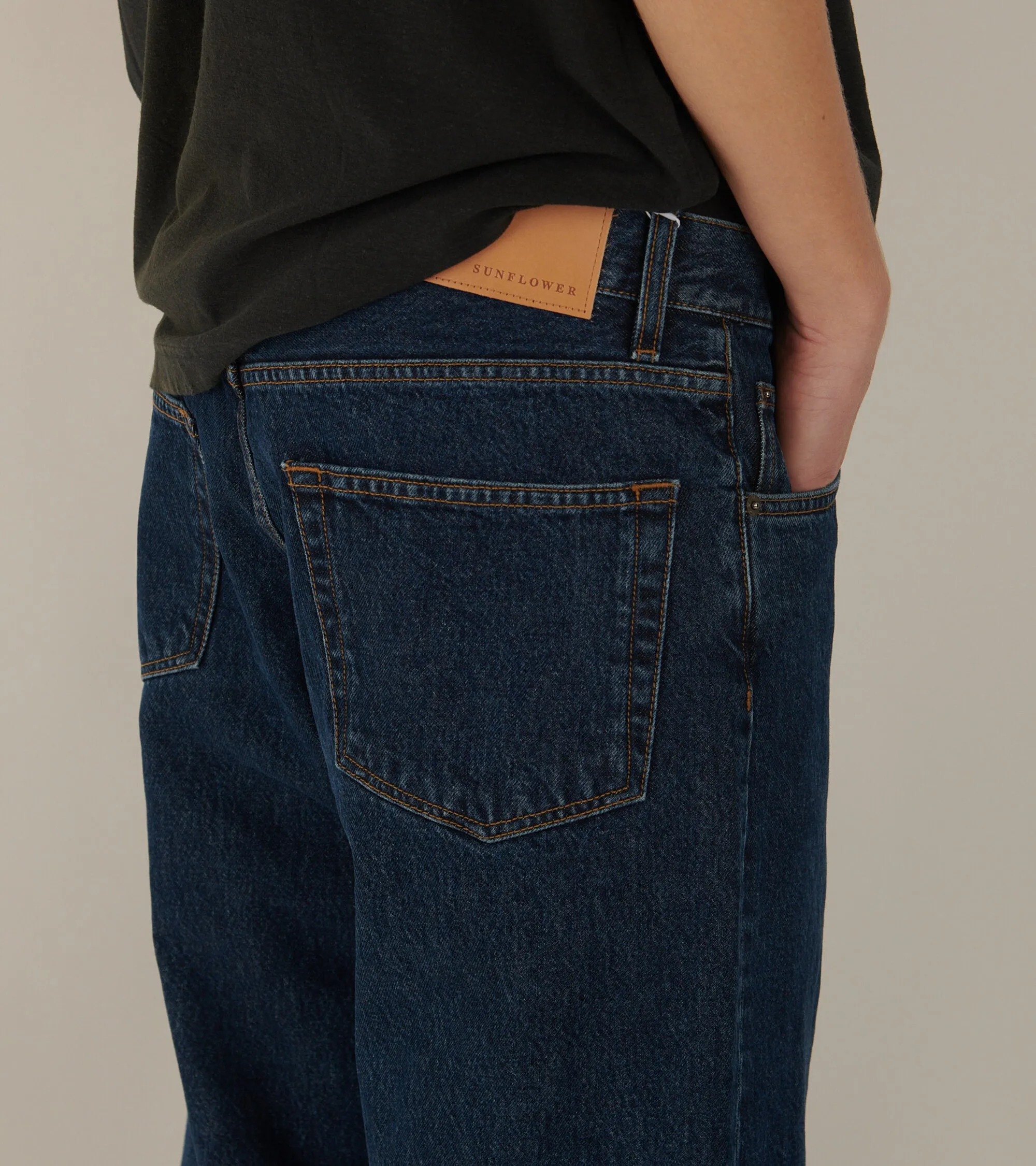 Loose Jeans Rinse Blue sold by Dr. Adams product image thumbnail 4