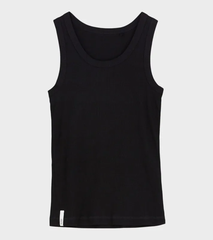 Rib Tank Black made by aiayu