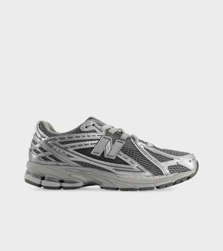 M1906REH Harbor Grey/Silver Metallic made by New Balance