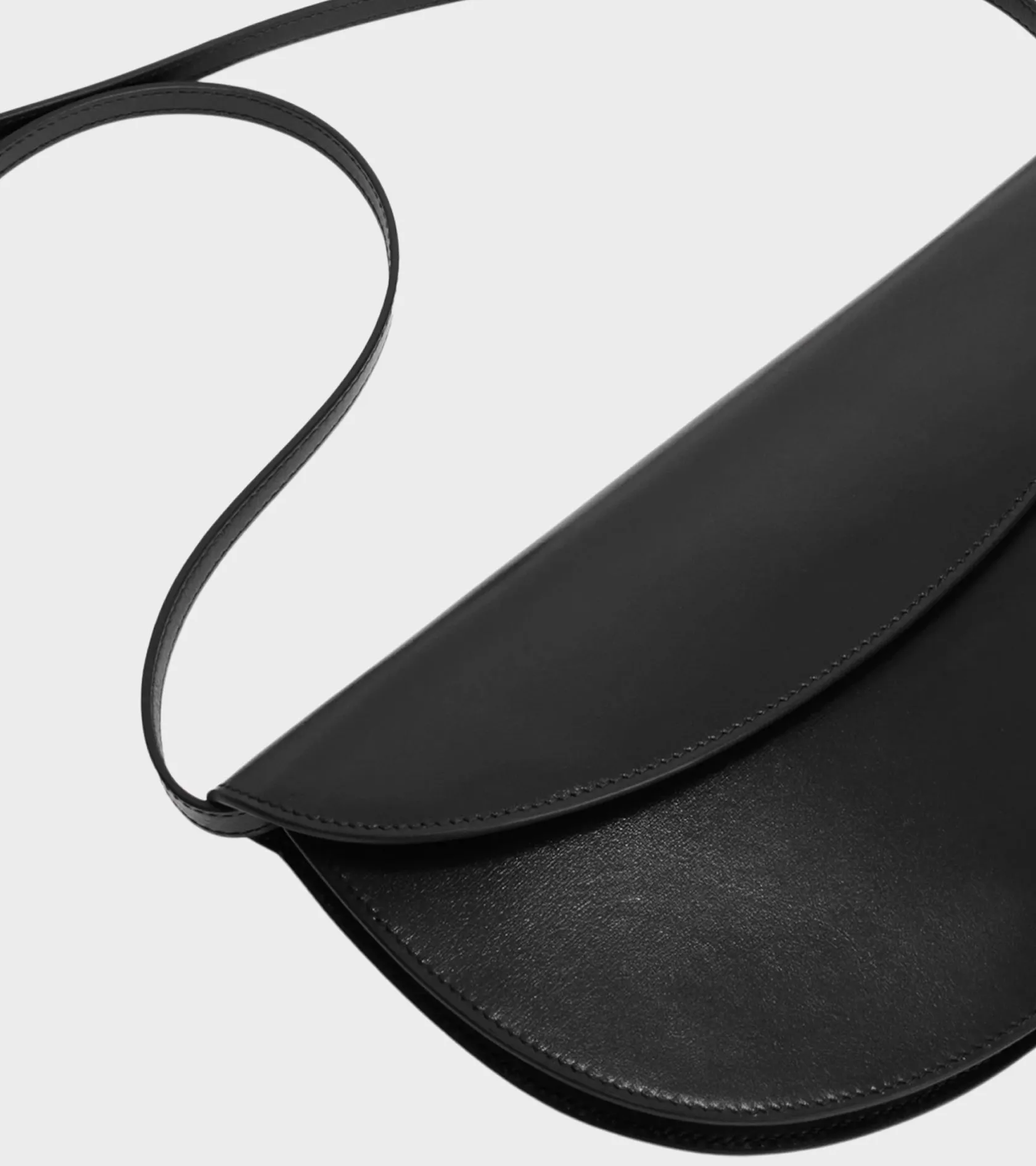 Curve Wallet Bag Black sold by Dr. Adams product image thumbnail 3