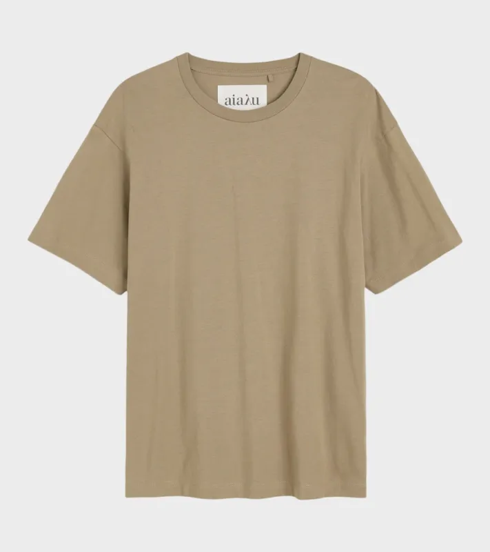 Classic Circular Tee Clay made by aiayu