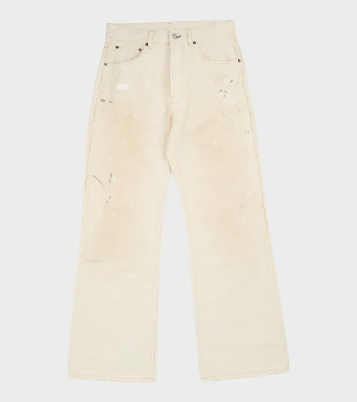 2021M Trafalgar Jeans White sold by Dr. Adams