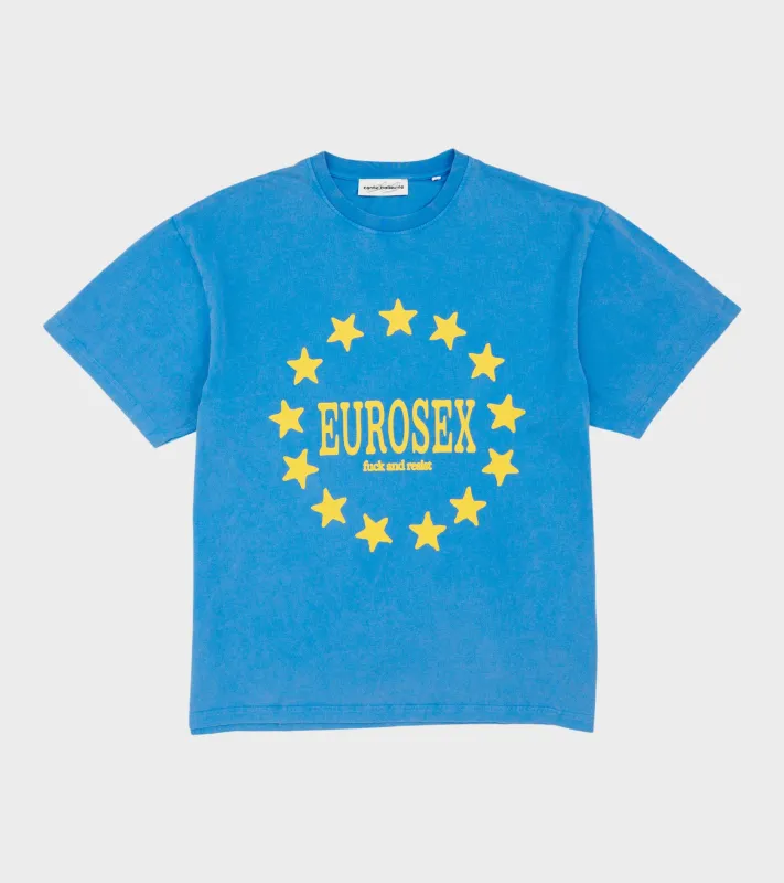 Eurosex T-shirt Off-blue made by Dr. Adams