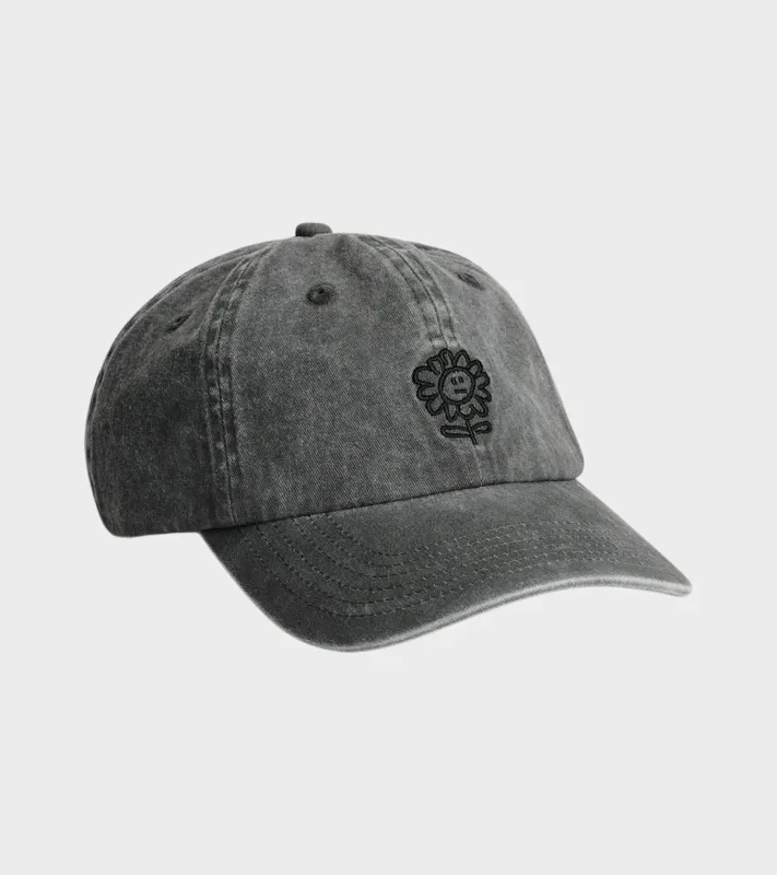 Distressed Dad Cap Faded Black made by Sunflower