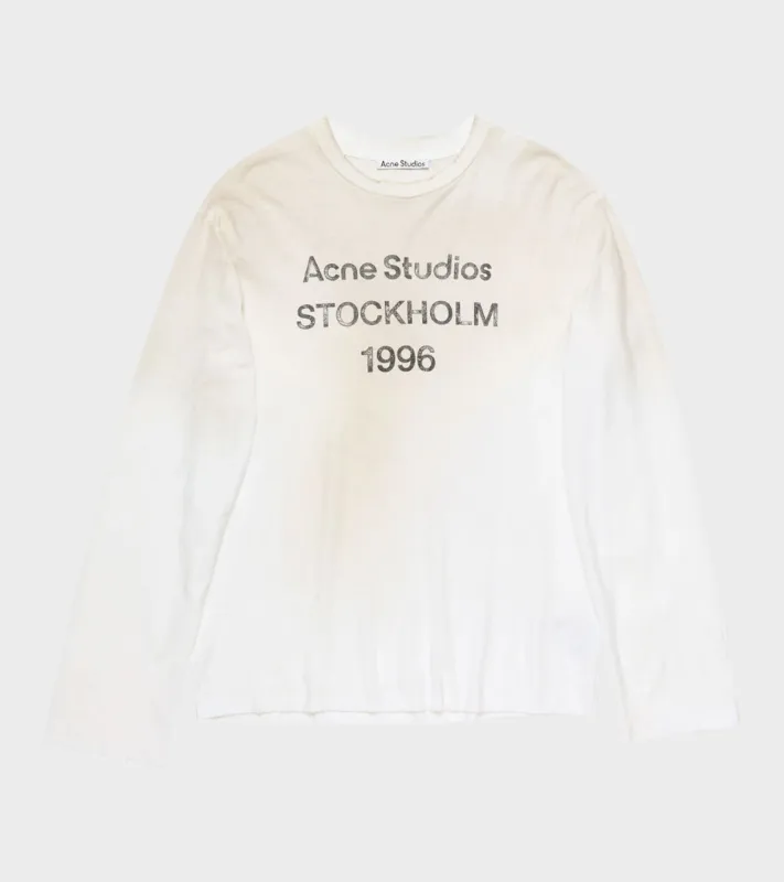 L/S Logo T-shirt Dusty white made by Acne Studios