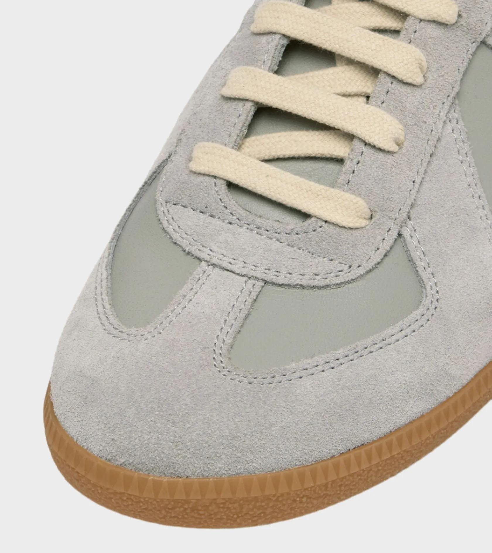 Replica Sneakers Light Grey sold by Dr. Adams product image thumbnail 4