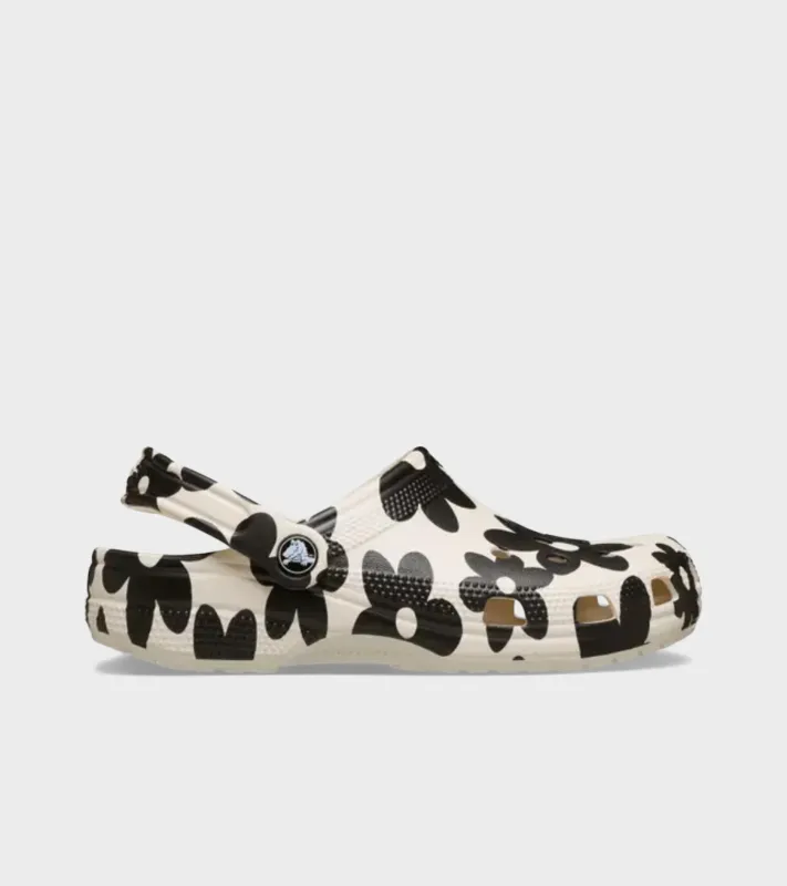 Classic Pop Petals Clog Off-white/Black made by Crocs